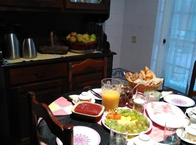 Bed and Breakfast Quinta Nova Do Almeida 3*