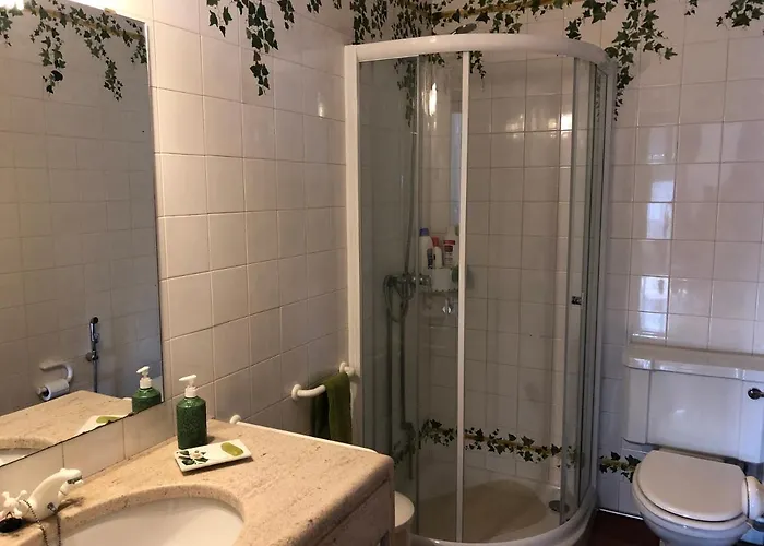 Quinta Nova Do Almeida Bed and Breakfast 3*